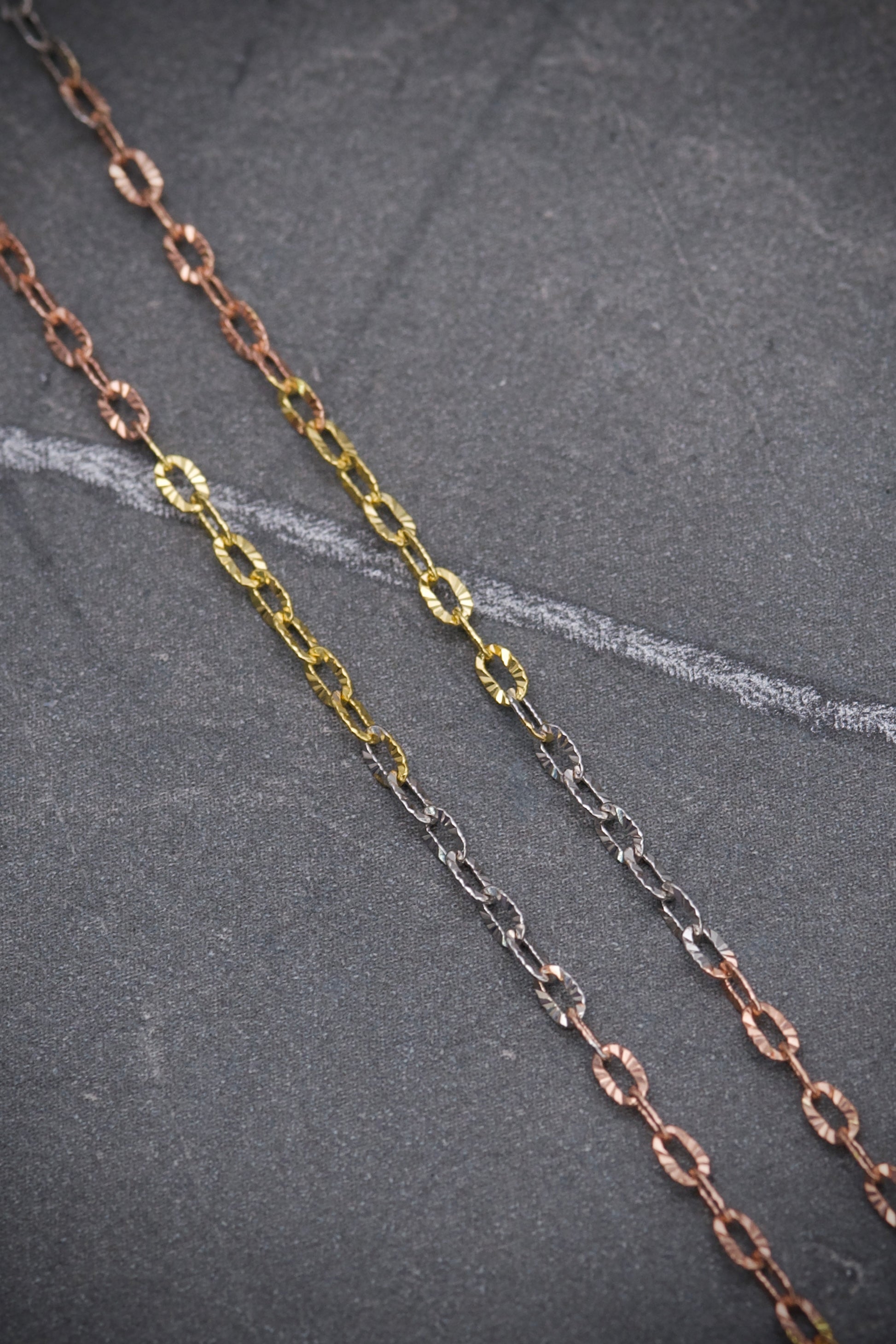 Cadena ARo Seguido DIAmantada 1.9gr / Largo 45cm / Tres Oros italy +3 M