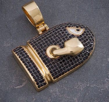 Dije BILL BALA CON SWAROVSKI NEGRO 14gr / Largo: 3.3cm / Oro Amarillo Nac M