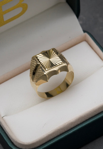 Anillo Rectangulo Diamantado 6.6gr / TALLA 10 1/2 / Oro Amarillo italy +2 M