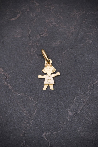 Dije niña 0.4gr / Largo 1.7cm / Oro Amarillo italy +3 B