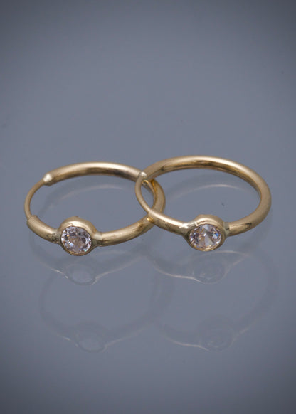 Candongas con swarovski blanco 0.6gr / Largo 1.1cm — Oro Amarillo