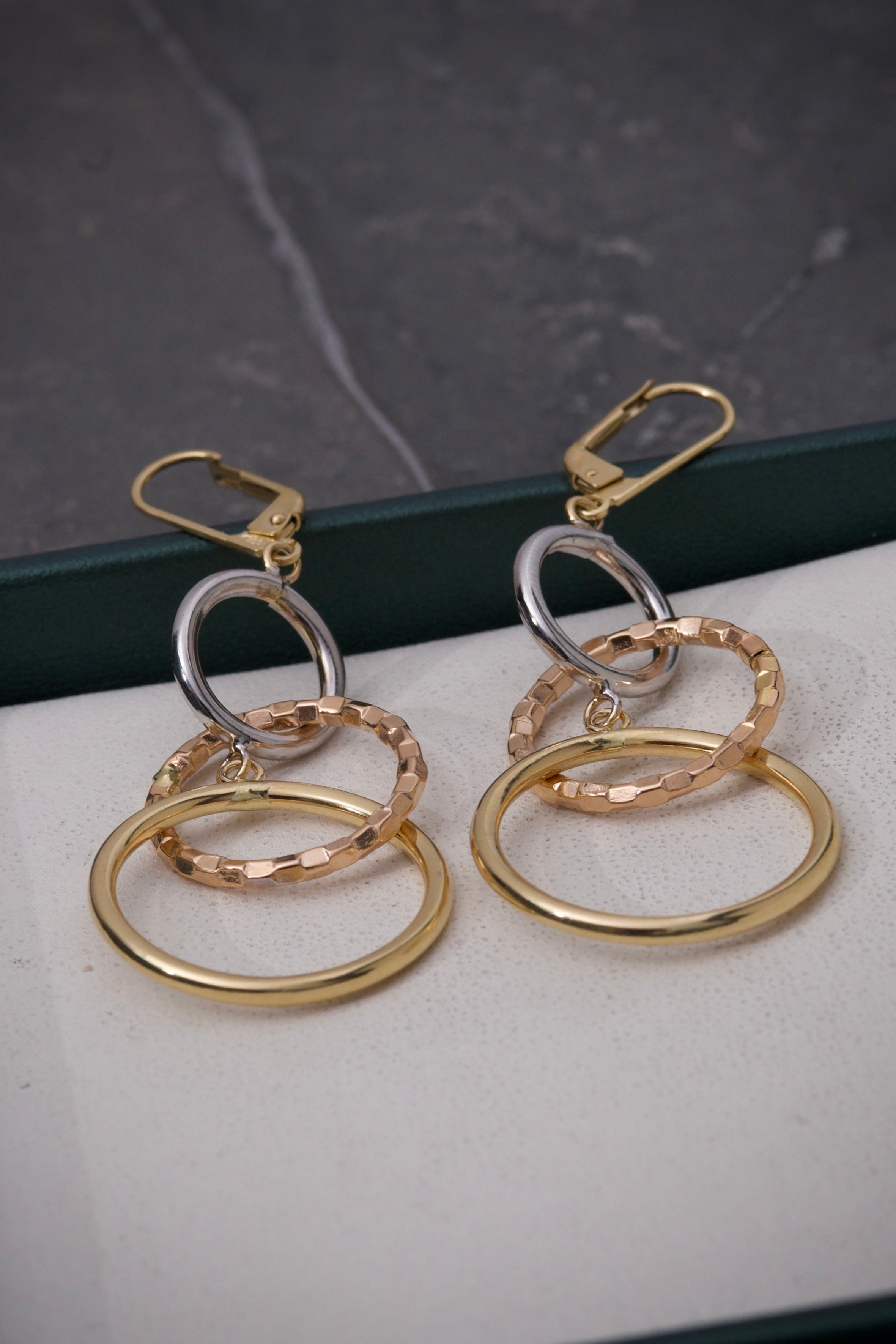 Candongas Circulos Lisos Y Diamantados 4.6gr / Largo 6.3cm / Tres Oros italy +3 P