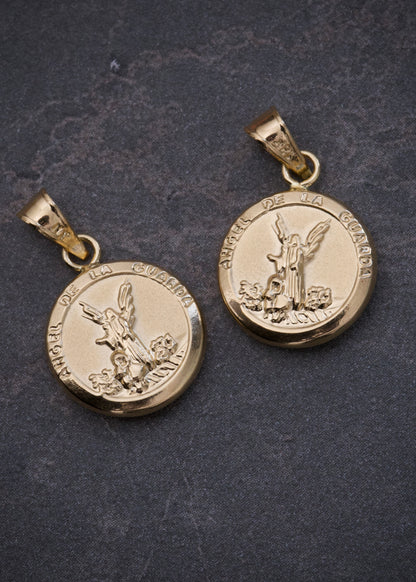 Dije angel de la guarda 0.7gr / Largo 1.9cm / Oro Amarillo Nac P