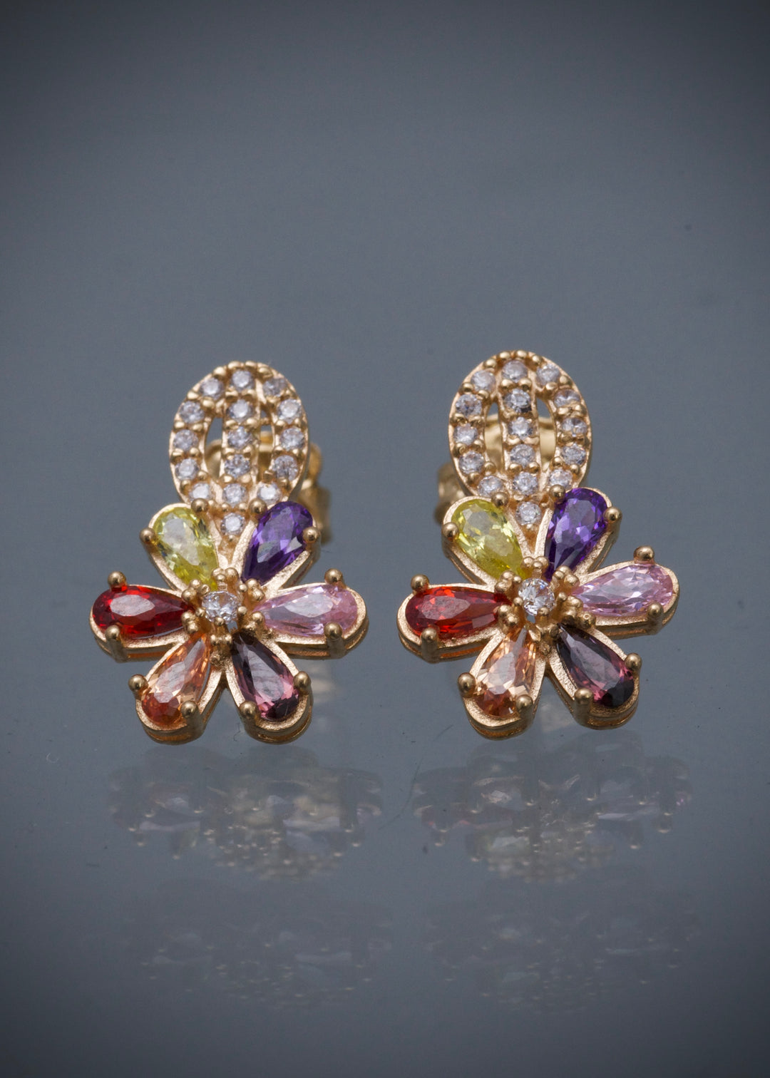 Topos flor con swarovski multicolor 2.85gr / Largo 1.5cm — Oro Amarillo