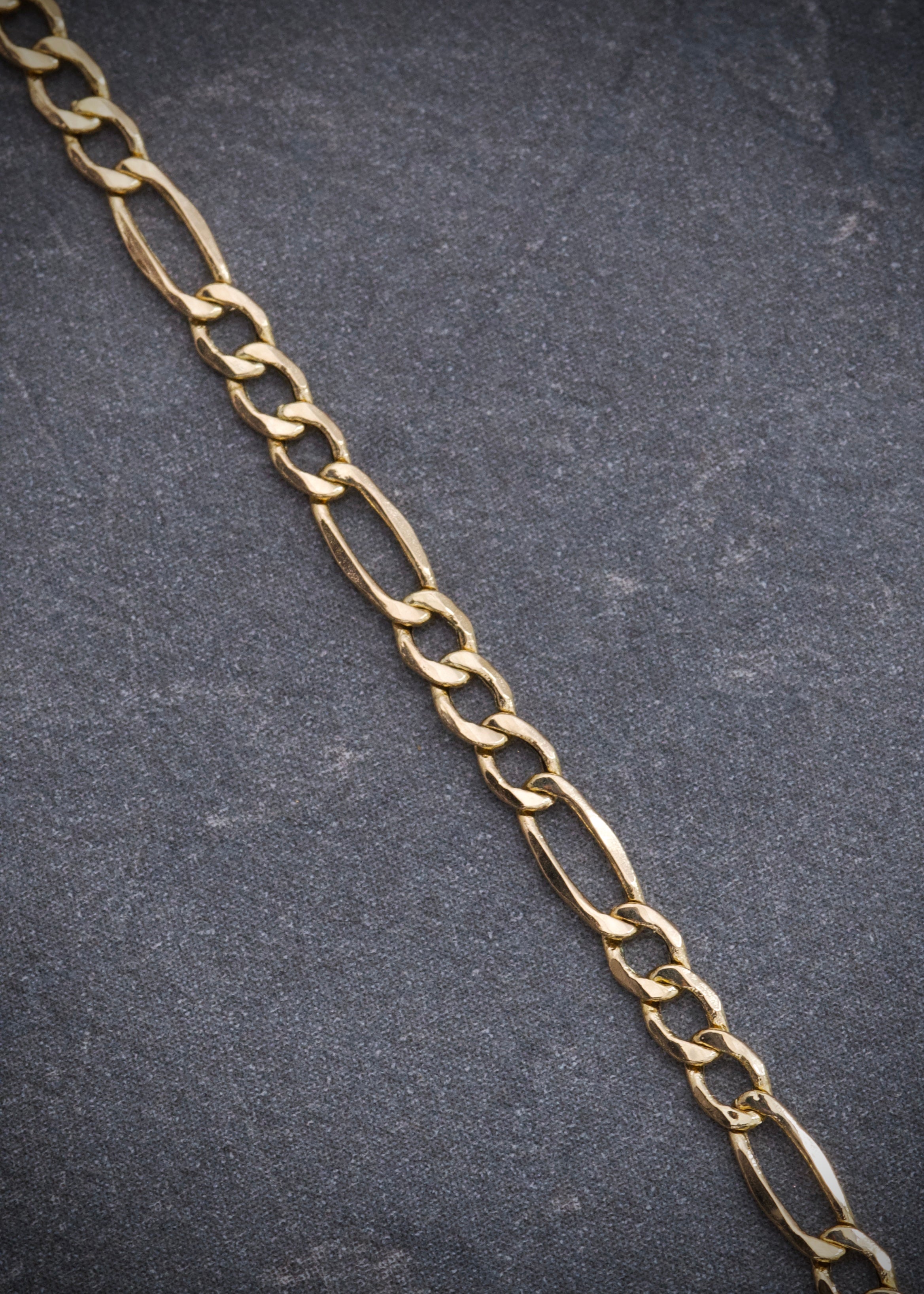 Pulso figaro 0.8gr / Largo 18cm / Oro Amarillo italy +1 M