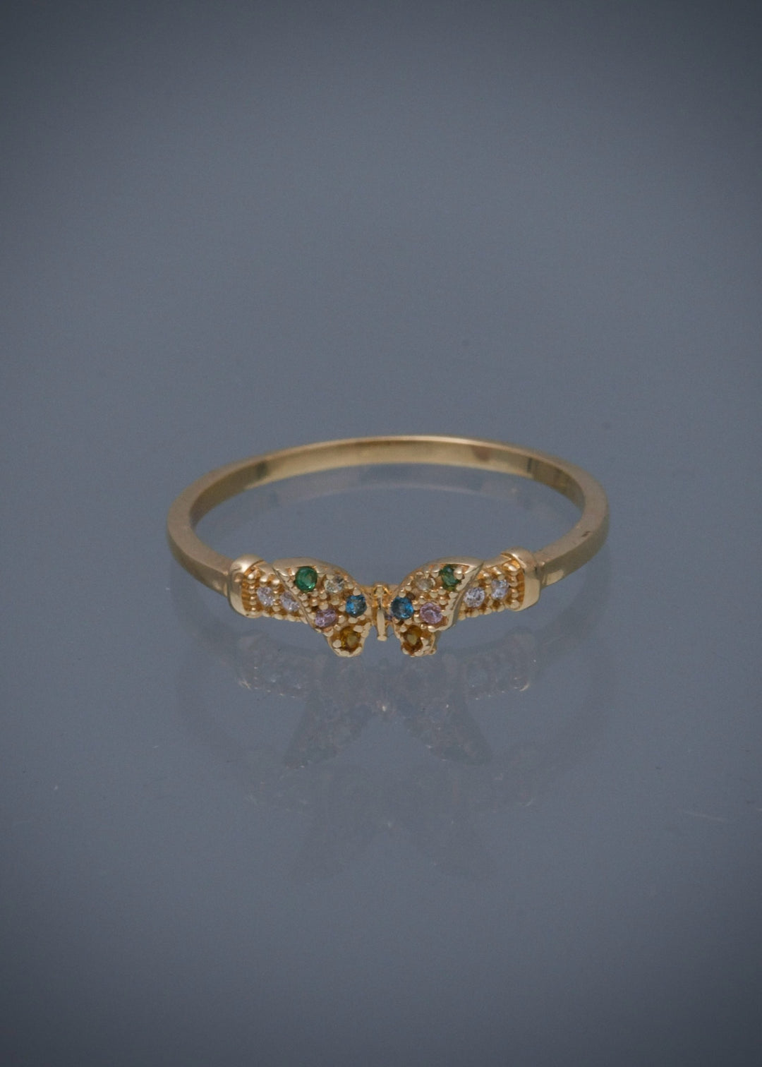 Anillo mariposa con swarovski multicolor 1.8gr / Talla 7 1/4 — Oro Amarillo