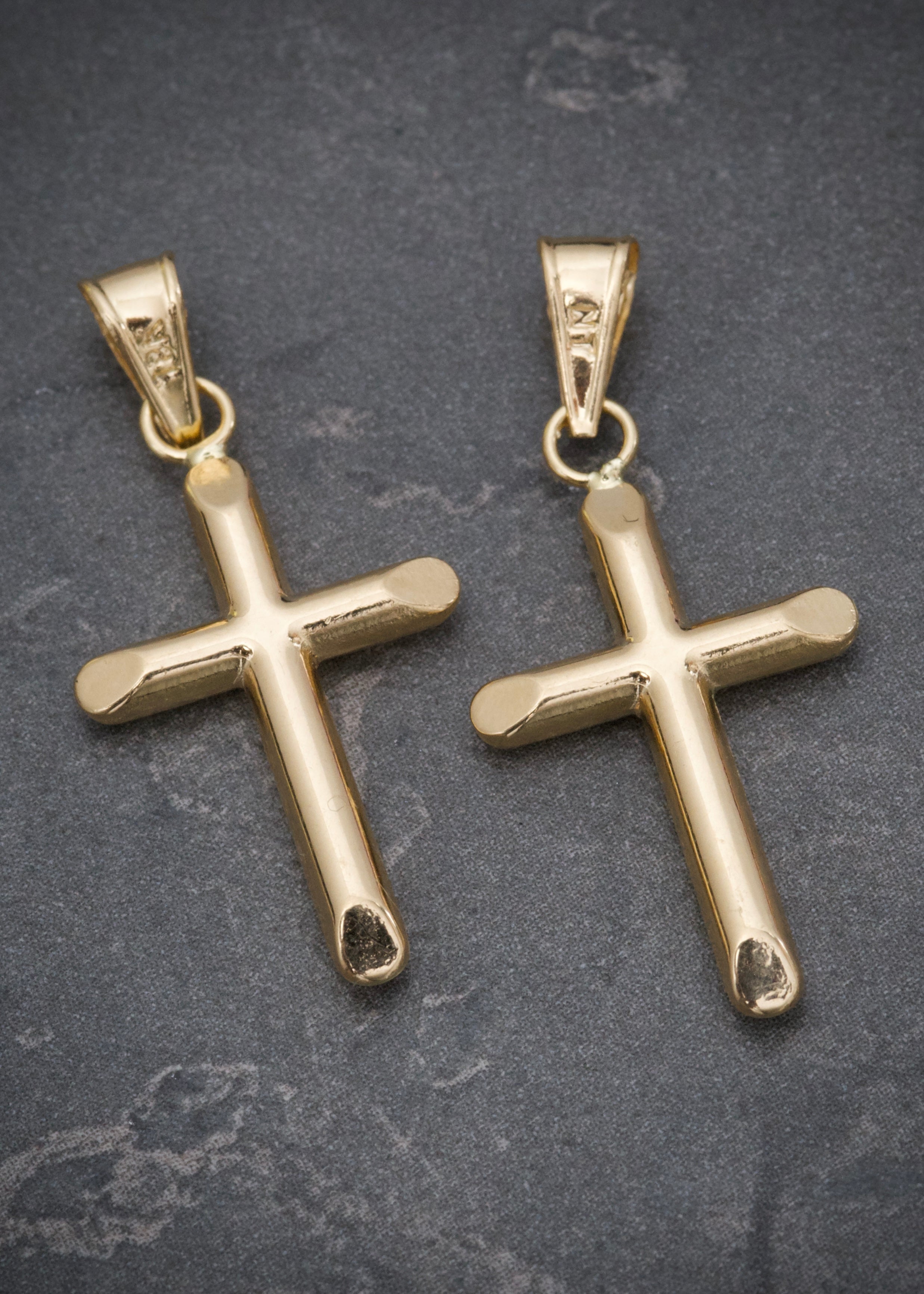 Dije cruz lisa 0.7gr / Largo 3cm — Oro Amarillo