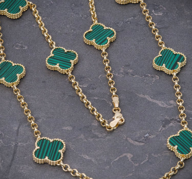 Cadena lucky clover piedra verde 15.25gr / Largo 45cm / Oro Amarillo italy cte