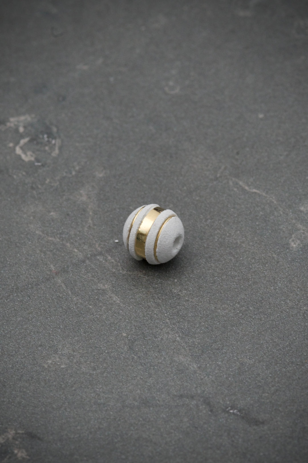 Neoros blancos 8mm 3 raya Oro Amarillo — Oro Amarillo