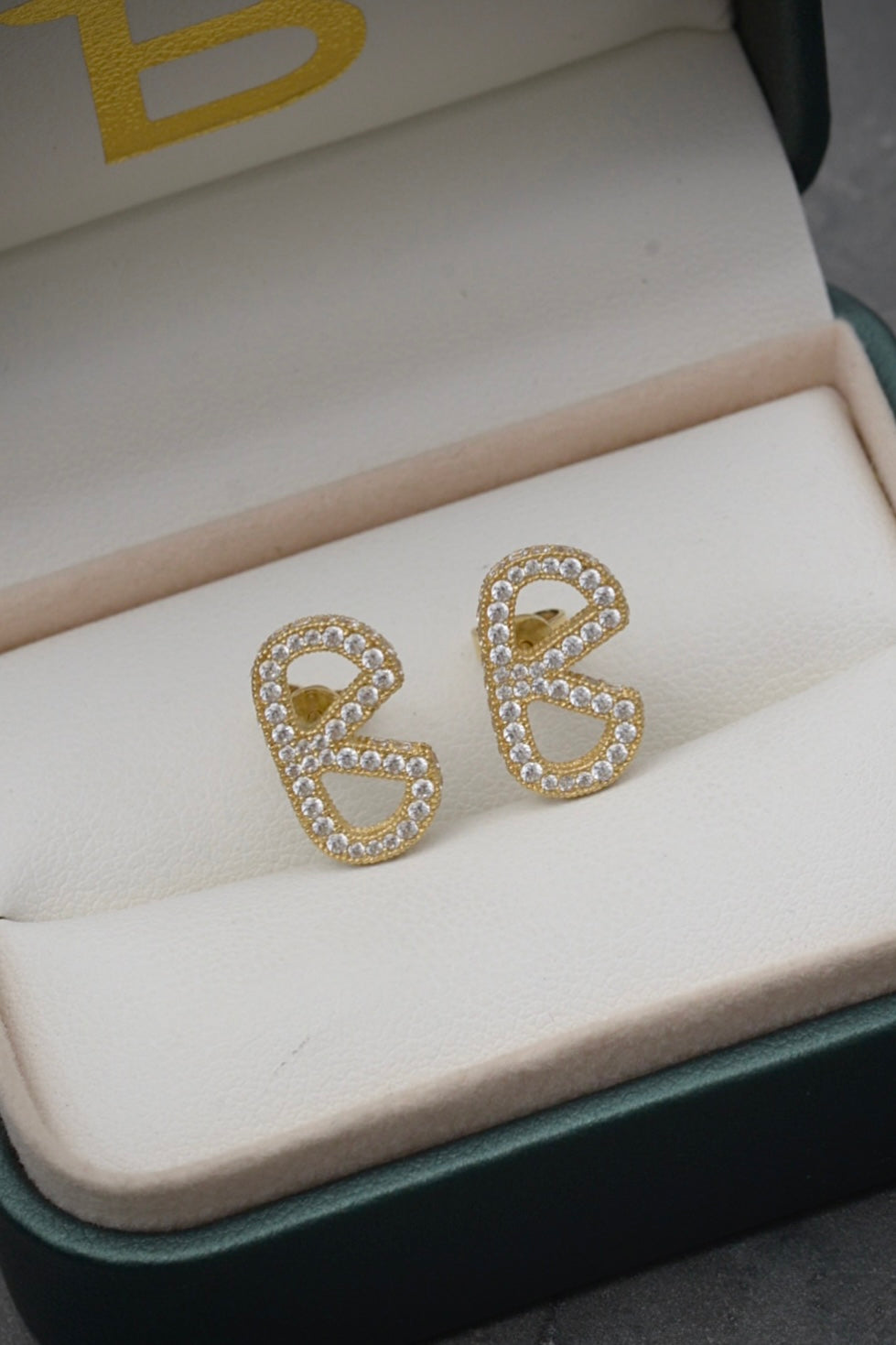 Topos de gafas  Con Swarovski blanco 3.5gr / Largo 1.5cm / Oro Amarillo Nac M
