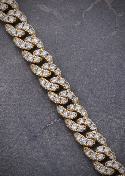 Pulso con 718pts de diamante blancos 20.5gr / Largo 21cm / Oro Amarillo (Joya) M