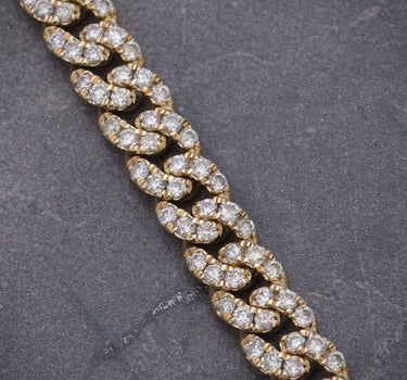 Pulso con 718pts de diamante blancos 20.5gr / Largo 21cm / Oro Amarillo (Joya) M