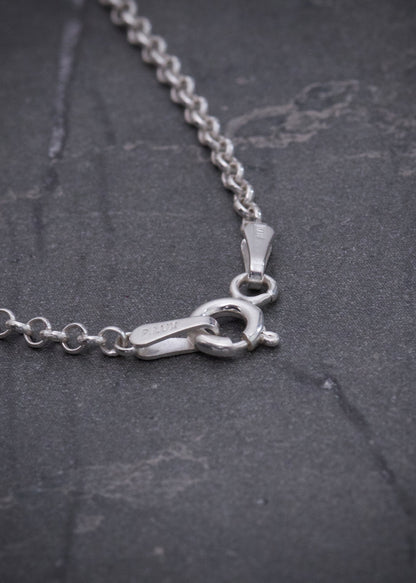 Cadena aro seguido con bola de fuego multicolor 5.1gr / Largo 45cm / Plata P