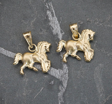 Dije de caballo 0.9gr / 1.5cm / Oro Amarillo Nac M