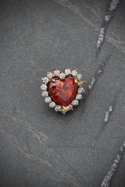 Dije de corazon con MOS roja 80pts (0.8QTS) MOS blanca 22pts (0.20QTS) 1.25gr / 1cm / Oro Rosado Nac (Joya) B
