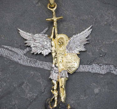 Dije arcangel san miguel 8.25gr / 5.8cm / Oro Amarillo Nac P