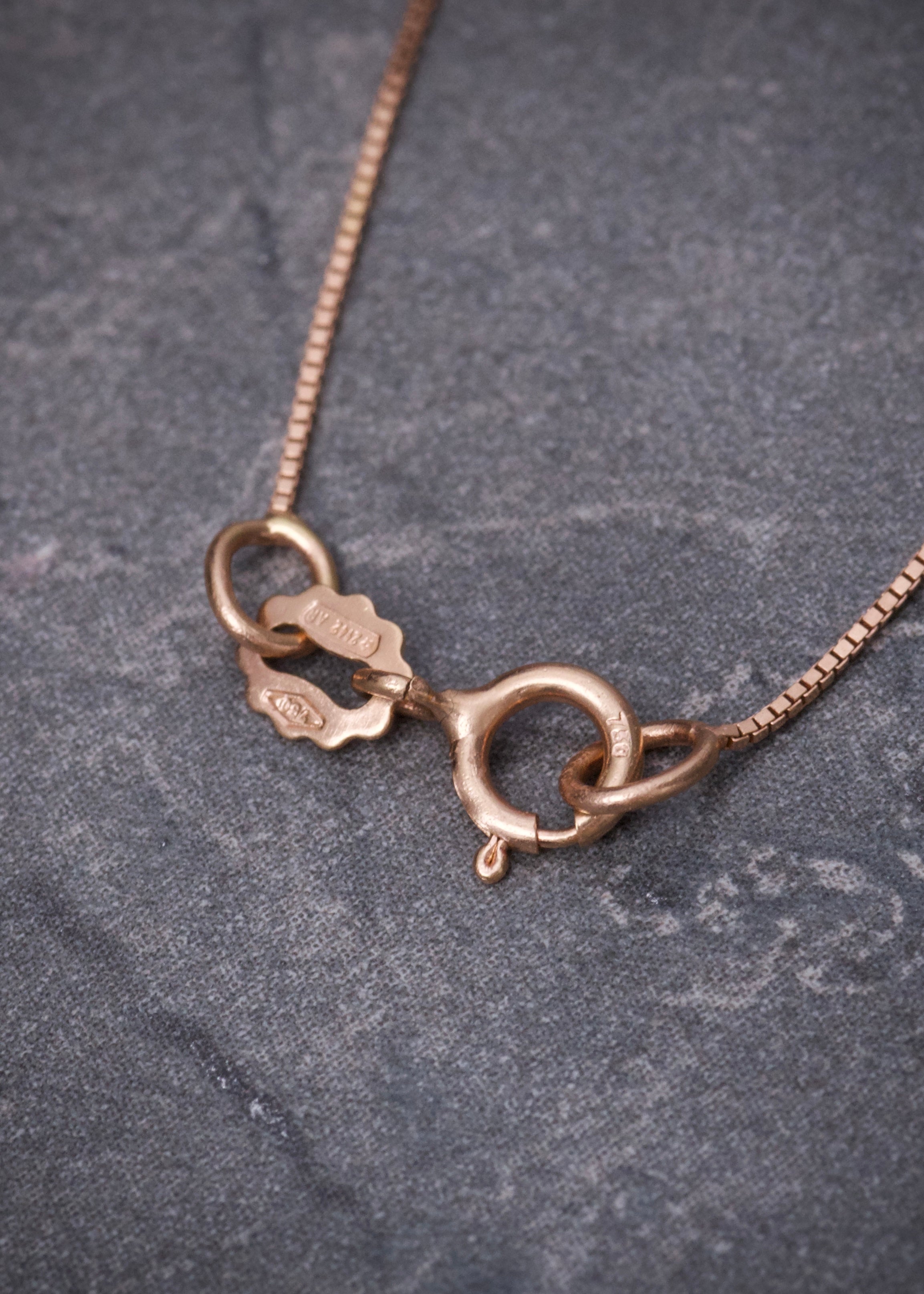 Cadena lucky clover piedra blanca 2gr / Largo 50cm / Oro Rosado italy cte B
