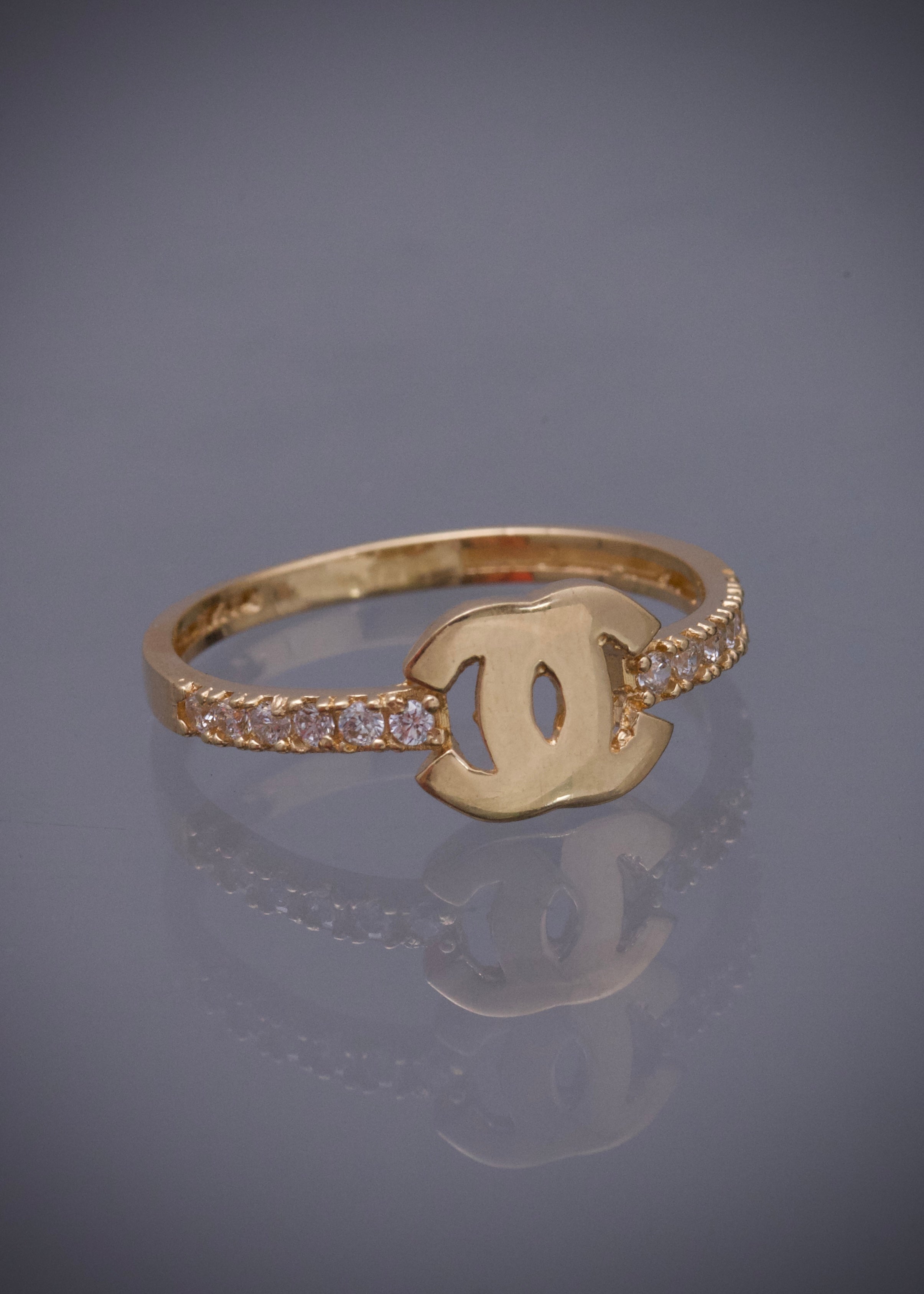 Anillo ch con swarovski blanco 2.3gr / TALLA 7 3/4 / Oro Amarillo Nac P