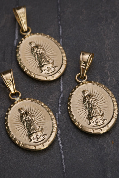 Dije virgen de guadalupe 1.55gr / Largo 3.1cm / Oro Amarillo Nac M