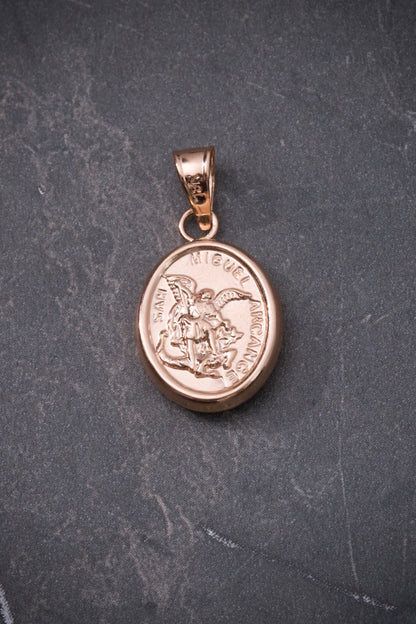 Dije arcangel san miguel 1.1gr / Largo 2.3cm / Oro Rosado Nac M