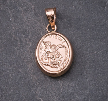 Dije arcangel san miguel 1.1gr / Largo 2.3cm / Oro Rosado Nac M