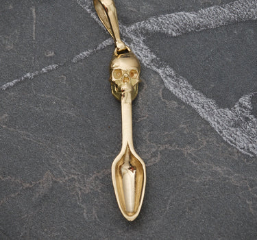 Dije De Cuchara Con Calavera 2.1gr / Largo 4.0cm / Oro Amarillo Nac M