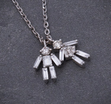 Cadena con 14pts de diamantes y 24pts de diamantes baguette 2.75gr / Largo 40cm / Oro Blanco italy cte (Joya) P
