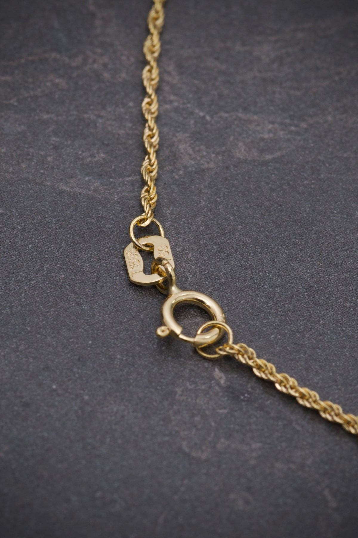 Cadena Lazo 1.55gr / 60cm / 1.4mm — Oro Amarillo