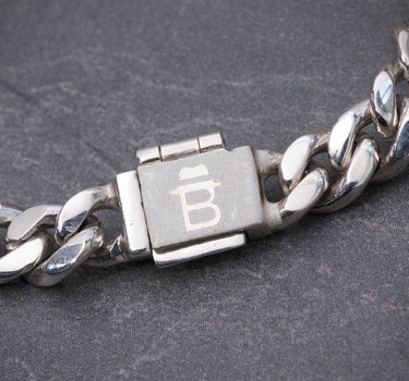 Pulso cubano 18.6gr / Largo 18.5cm / Plata B
