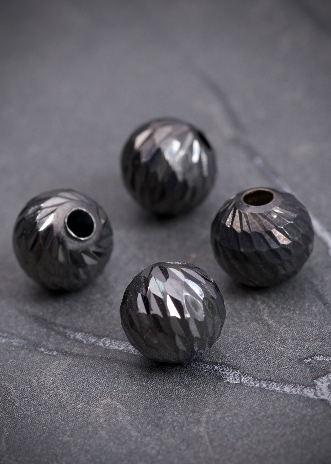 Bolas diamantadas 8mm 0.35gr / — Oro Rosado