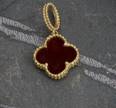 Dije lucky clover piedra Roja 2.15gr / 2.3cm / Oro Amarillo Nac B