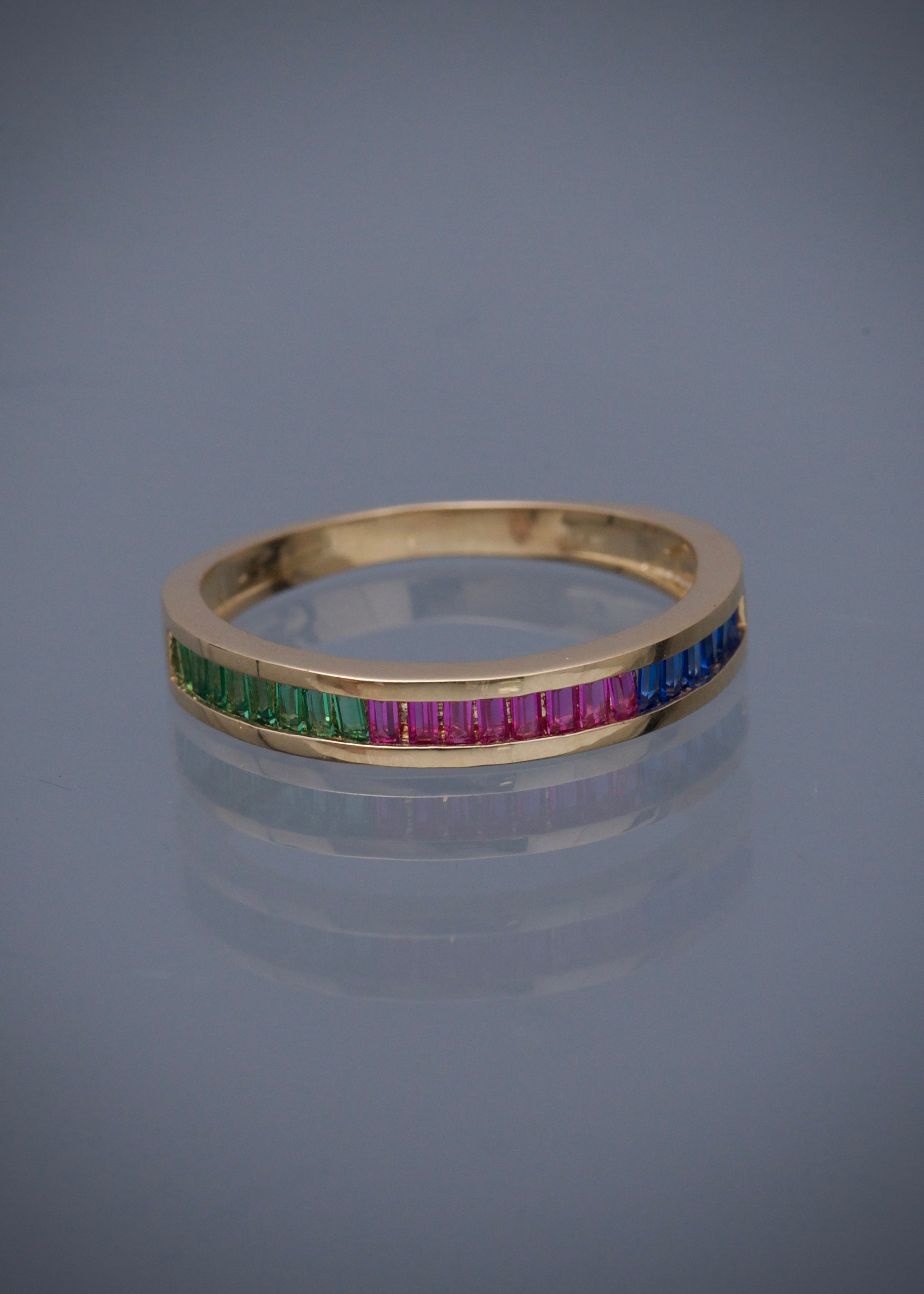 Anillo con swarovski corte baguette 2.35gr / TALLA 6 1/4 / Oro Amarillo Nac P