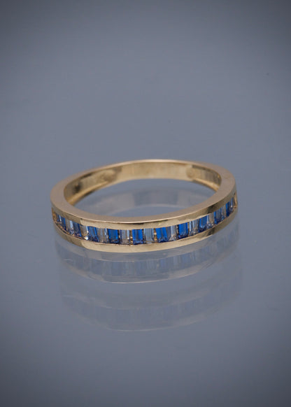 Anillo con swarovski azul corte baguette 2.3gr / TALLA 5 1/4 / Oro Amarillo Nac*