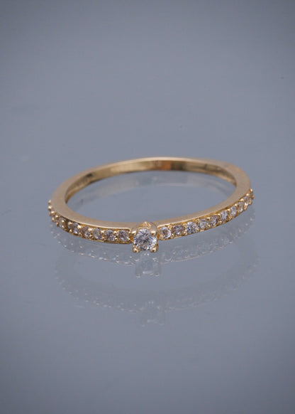 Solitario con swarovski blanco 1.45gr / TALLA 6 3/4 / Oro Amarillo Nac P