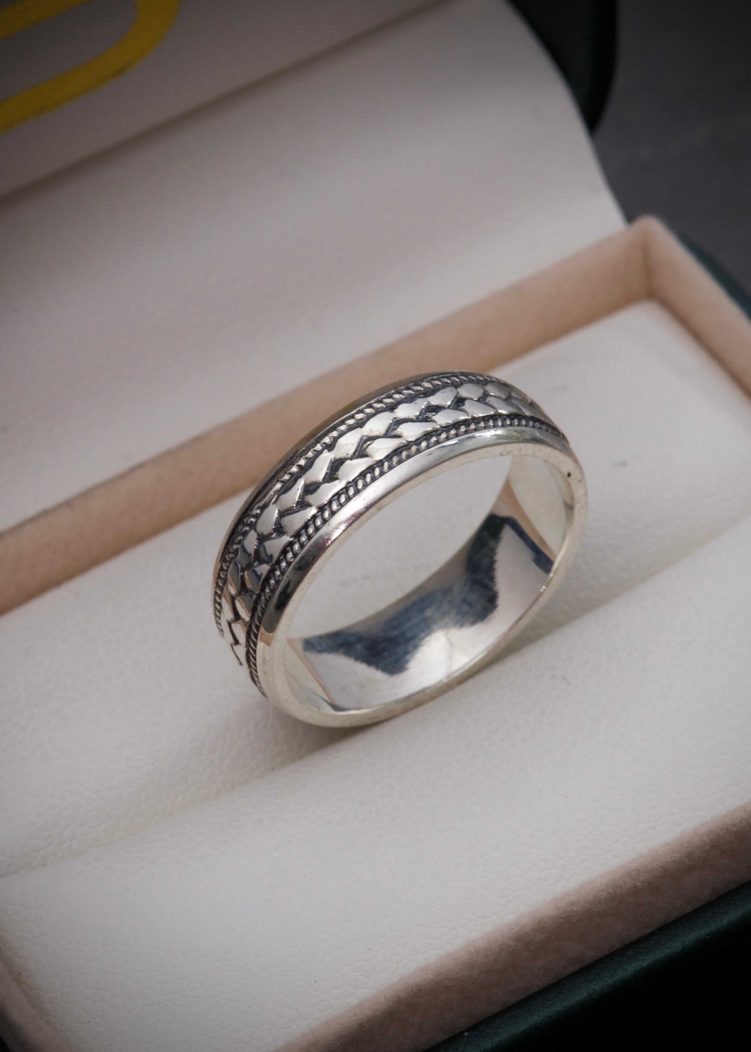 Argolla 7gr / TALLA 9 3/4 / Plata P