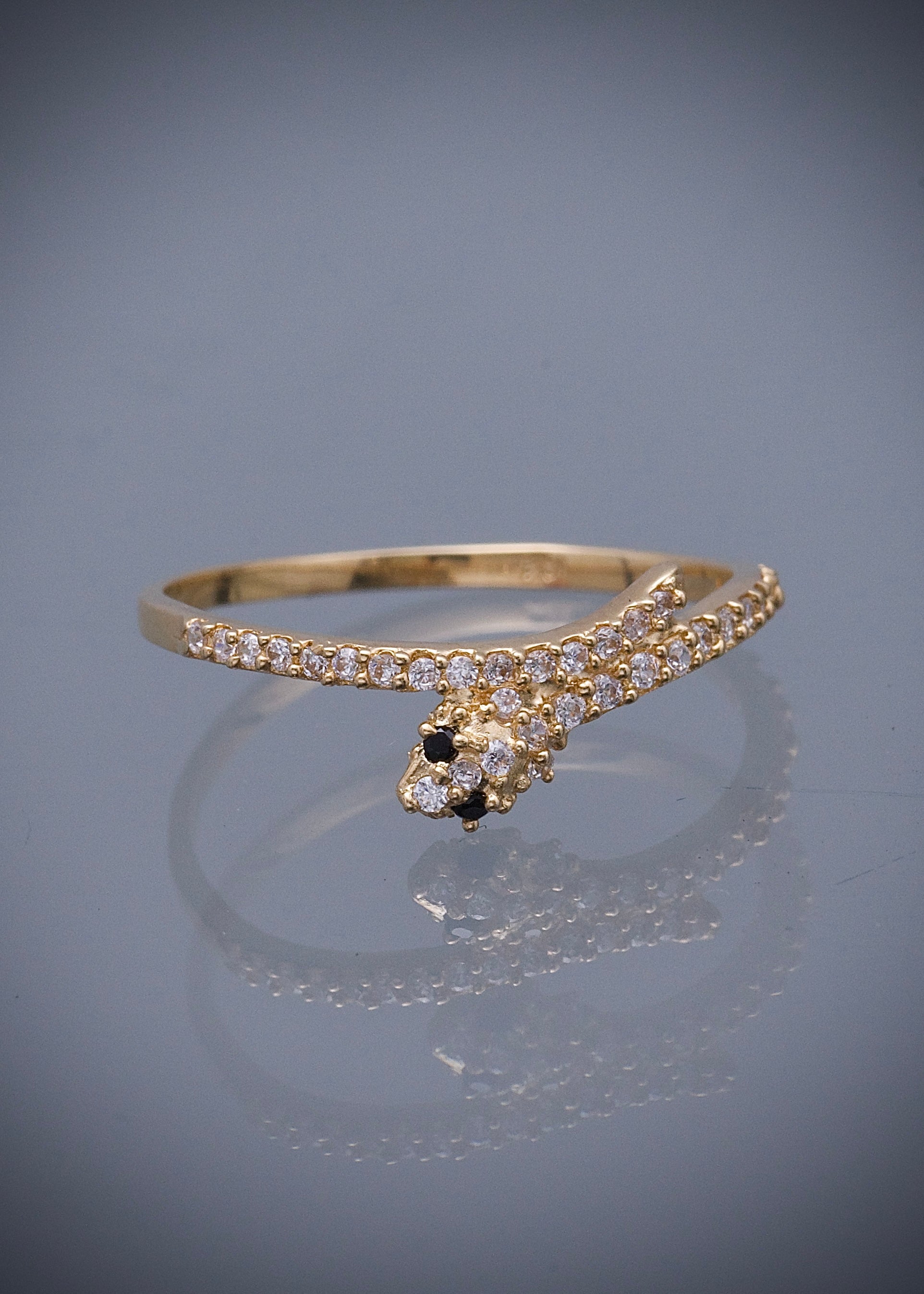 Anillo serpiente con swarovski blanco 1.5gr / TALLA 7 1/4 / Oro Amarillo Nac*