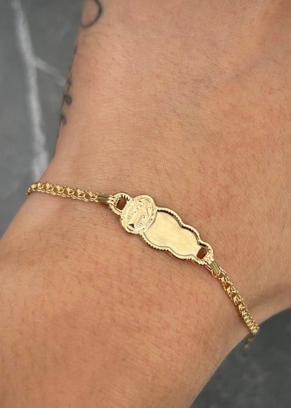 Pulso bebe con placa san benito 1.35gr / Largo 14cm — Oro Amarillo