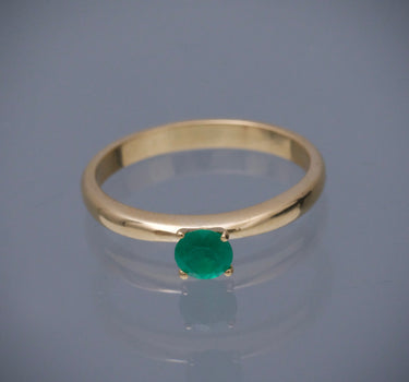 Solitario con 35pts de esmeralda 2.7gr / TALLA 6 / Oro Amarillo (Joya) B