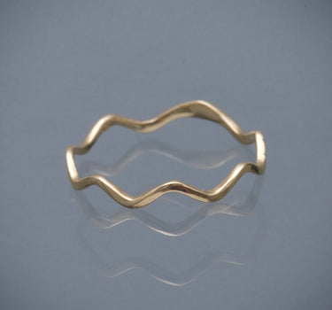 Anillo 0.85gr / Talla 8 / Oro Amarillo Nac B