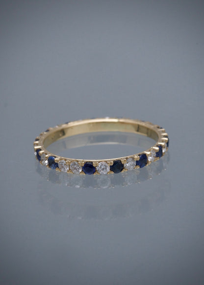 Anillo con 41pts de diamantes y 55pts de zafiro 1.25gr / TALLA 5 3/4 / Oro Amarillo (Joya) M