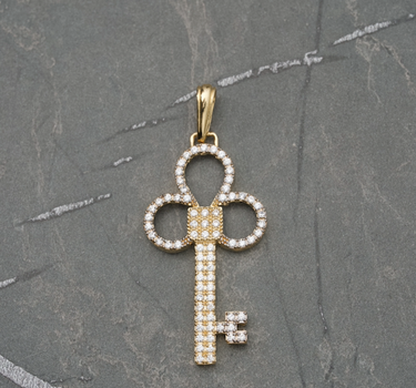 Dije De Llave Con Swarovski 5.75gr / Largo 5.5cm / Oro Amarillo Nac M