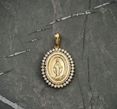 Dije Virgen De La Milagrosa con swarovski Blanco 6.6gr / Largo 3.9cm / Oro Amarillo Nac P
