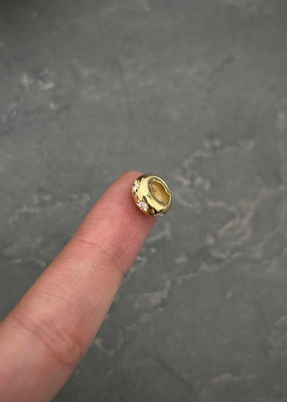 Dije stars diamonds con 7pts de diamantes 1.75gr / Largo 1cm / Oro Amarillo (Joya) P