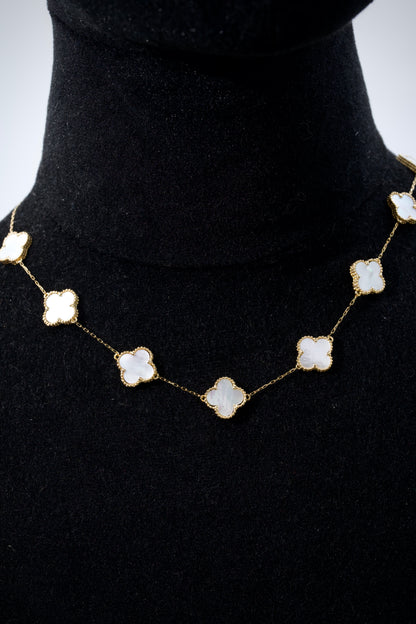 Cadena lucky clover con piedra blanca 14.55gr / Largo 45cm / Oro Amarillo italy cte M