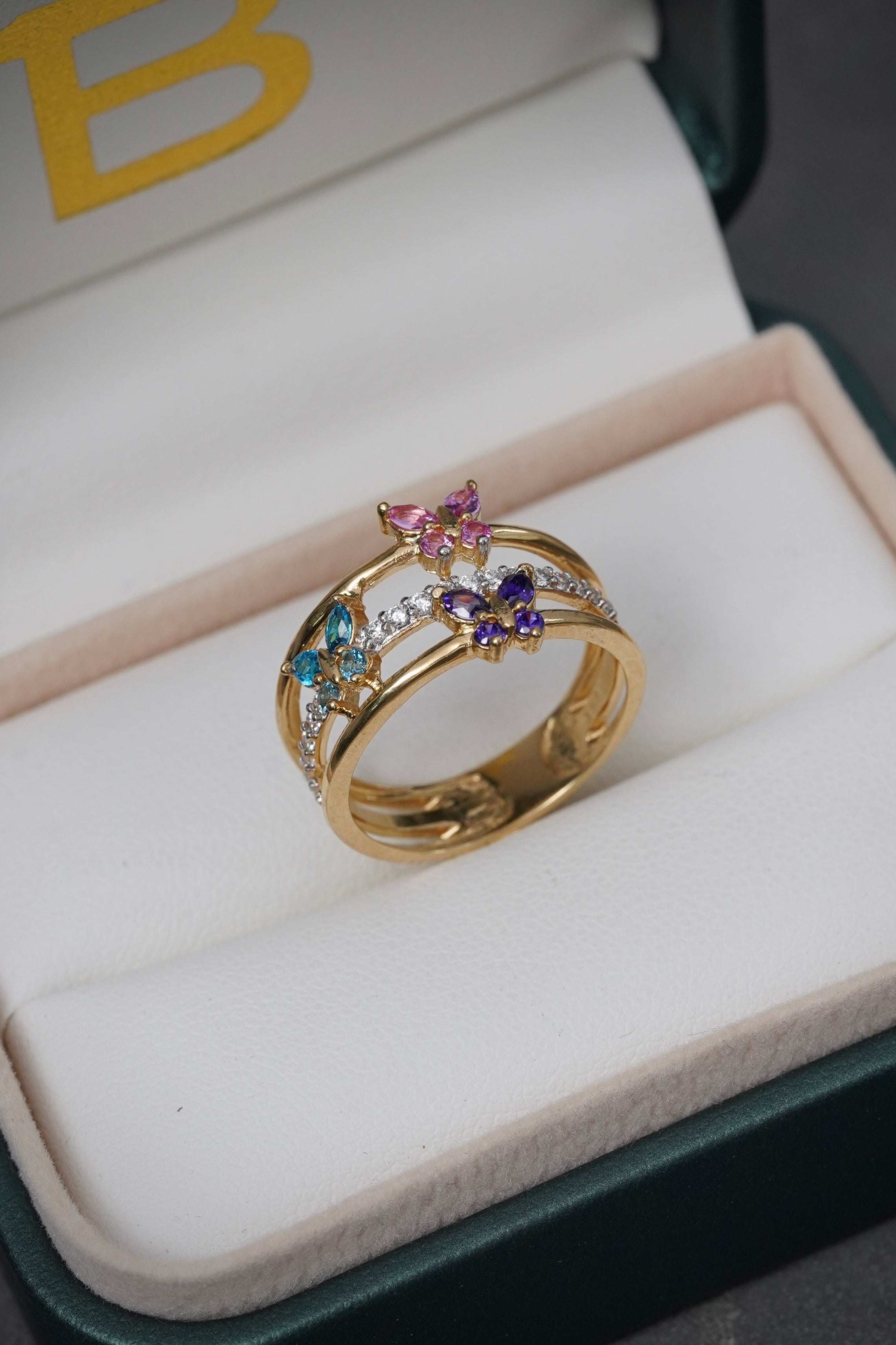 Anillo Mariposas Con Swarovski multicolor 4.2gr / TALLA 7 / Oro Amarillo Nac P