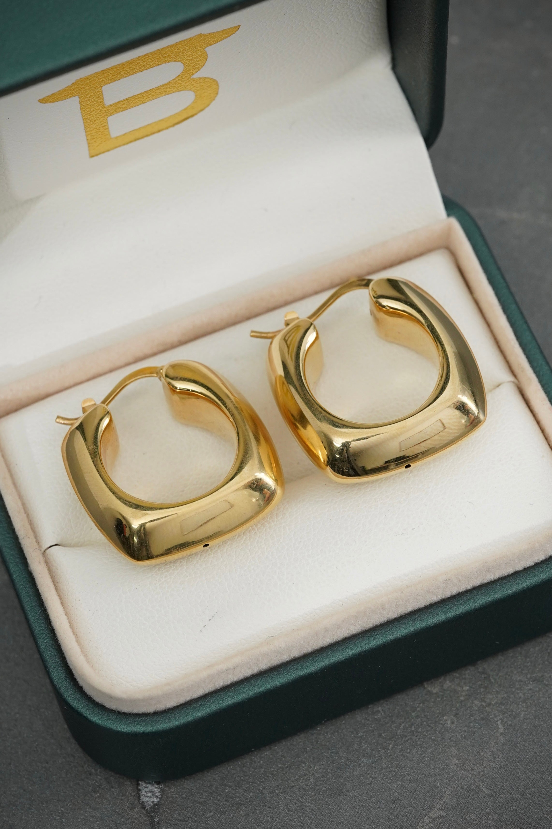 Candongas lisas 5.2gr / Largo 2.5cm / Oro Amarillo italy +4 B