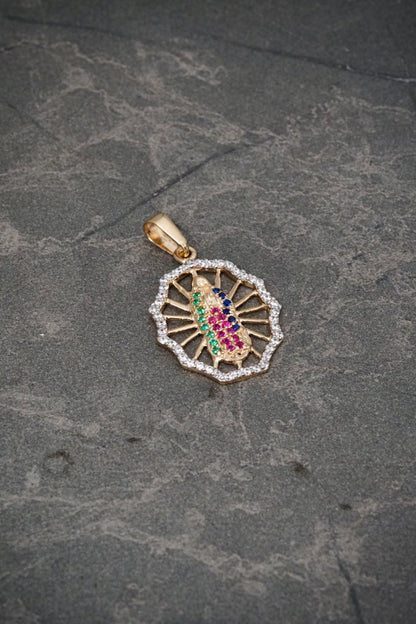 Dije virgen de guadalupe con swarovski multicolor 2.15gr / Largo 2.8cm / Oro Amarillo Nac P
