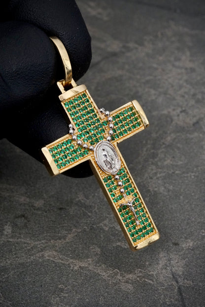 Dije cruz con swarovski verde 6.25gr / Largo 4.8cm / Dos Oros Nac P