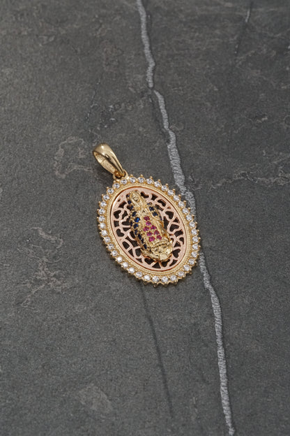 Dije virgen de guadalupe con swarovski fucsia y azul 4.3gr / Largo 3.2cm / Dos Oros Nac M
