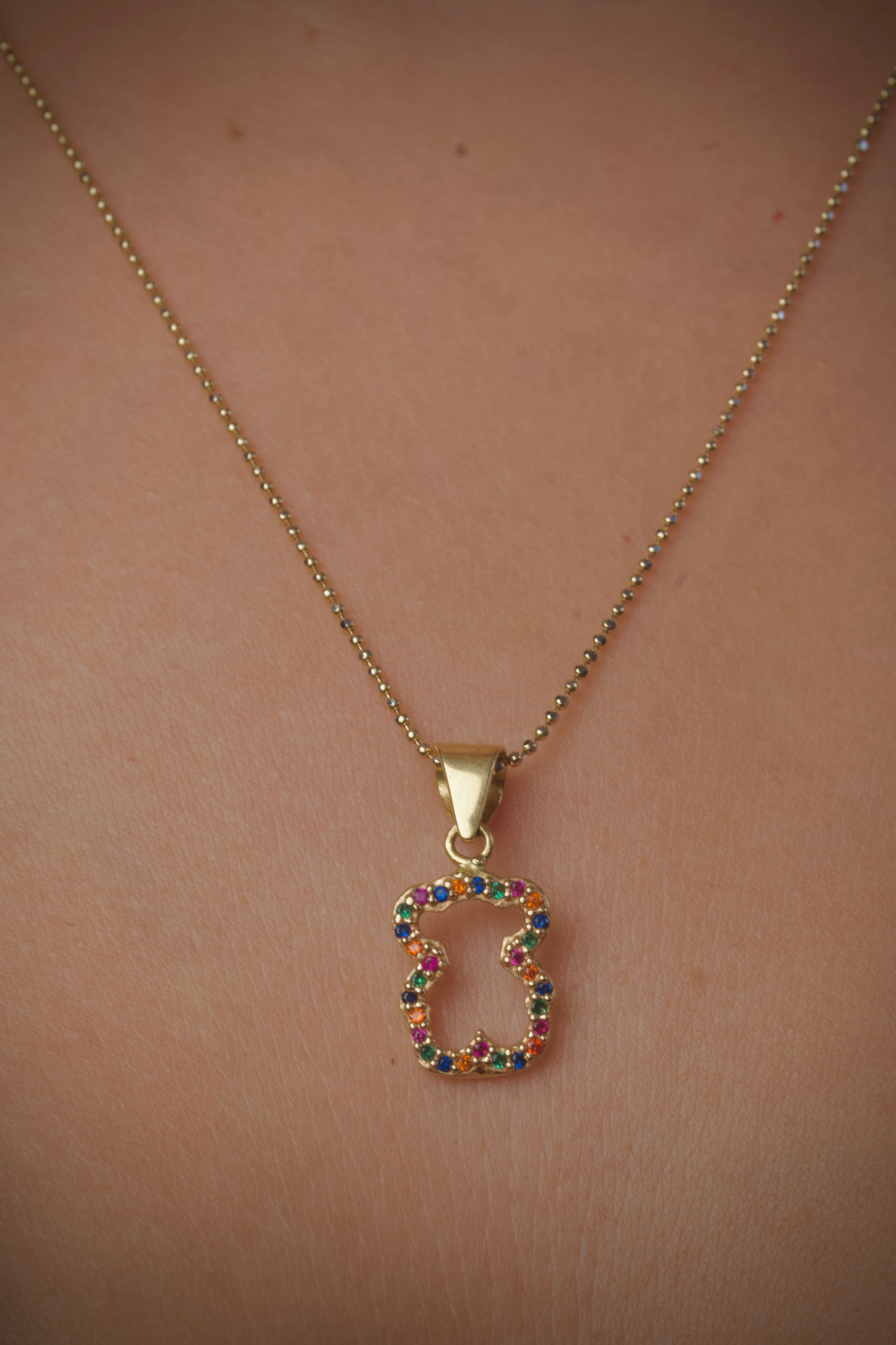 Dije de oso th con swarovski multicolor 1.5gr / 2.2cm / Oro Amarillo Nac B